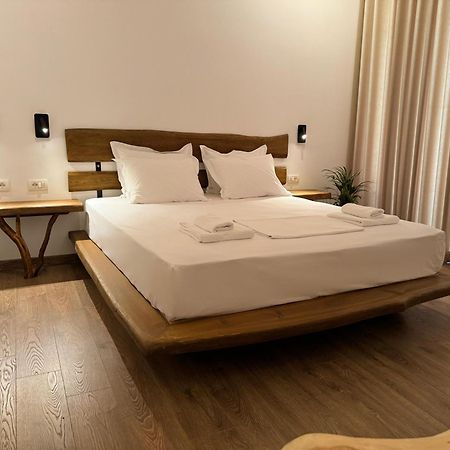 Alpeta Agrotourism & Winery - Roshnik , Berat Hotel Kültér fotó