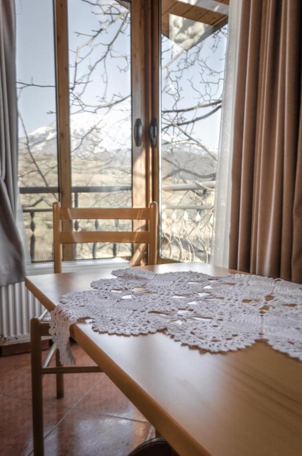 Alpeta Agrotourism & Winery - Roshnik , Berat Hotel Kültér fotó