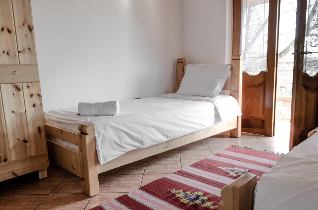Alpeta Agrotourism & Winery - Roshnik , Berat Hotel Kültér fotó