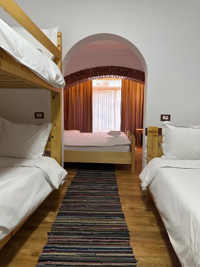 Alpeta Agrotourism & Winery - Roshnik , Berat Hotel Kültér fotó