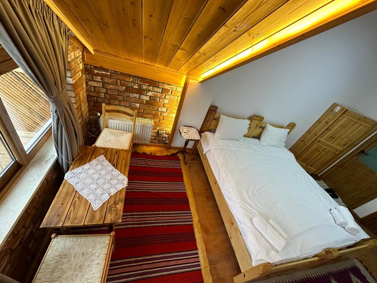Alpeta Agrotourism & Winery - Roshnik , Berat Hotel Kültér fotó